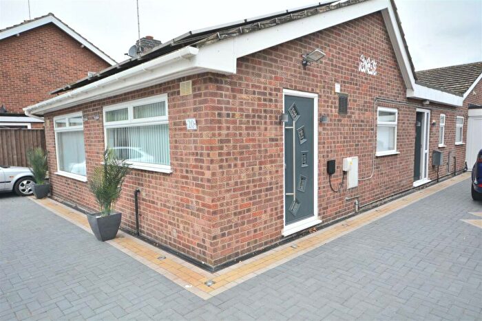 5 Bedroom Detached Bungalow To Rent In Burton Road, Branston, Burton-On-Trent, DE14