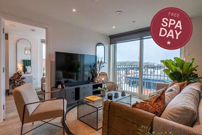 2 Bedroom Flat To Rent In Flat, Digbeth, Birmingham, B5