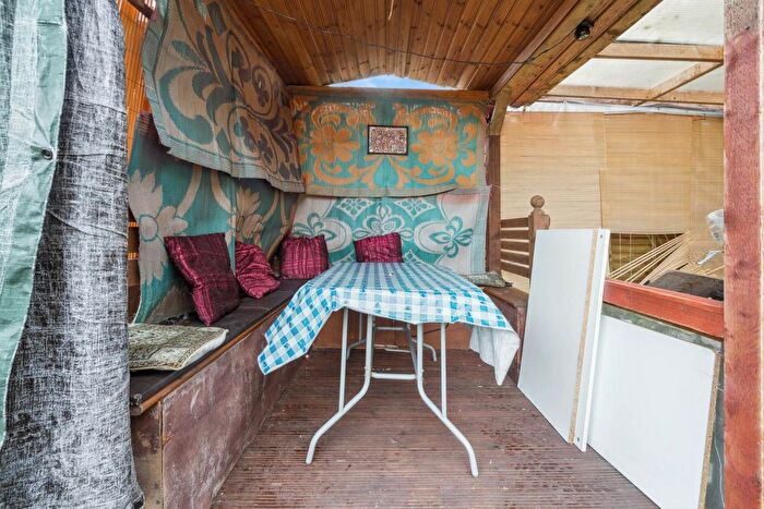 2 Bedroom Semi-Detached Bungalow For Sale In Milner Close, Garston, WD25