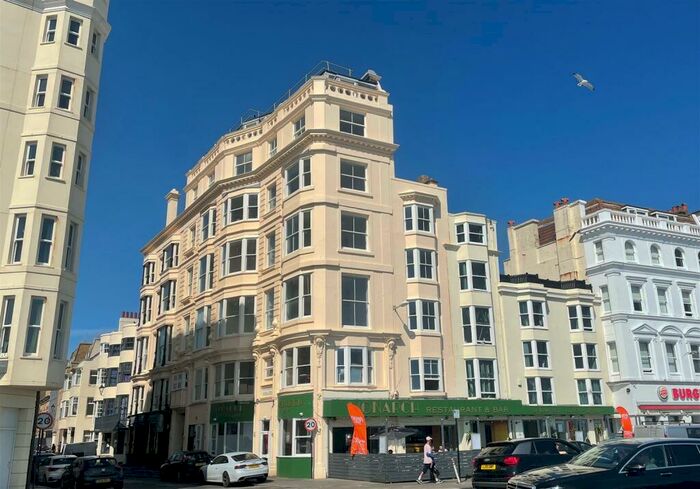 1 Bedroom Flat To Rent In Kings Road, Brighton, BN1