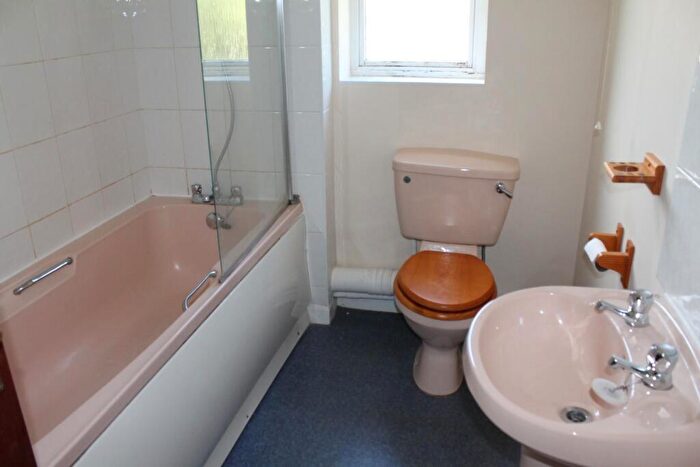 1 Bedroom Cluster House For Sale In Pickering Drive, Emerson Valley, Milton Keynes, MK4