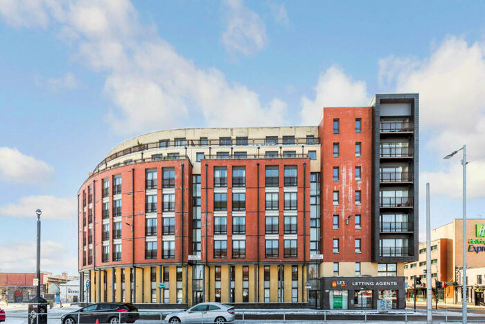 2 Bedroom Apartment To Rent In Howard Street, Glasgow, G1