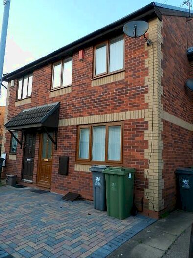 3 Bedroom End Of Terrace House To Rent In Cathays, Cardiff, CF24