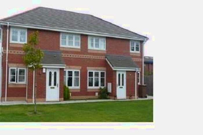 2 Bedroom Flat To Rent In Milton Close, Ellesmere Port, CH65