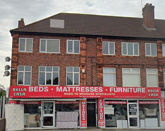 2 Bedroom Flat For Sale In Warwick Road, Birmingham, B11