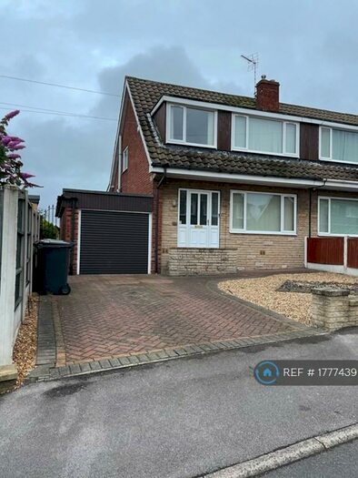 3 Bedroom Semi-Detached House To Rent In Glebe Avenue, Nr Sheffield, S26