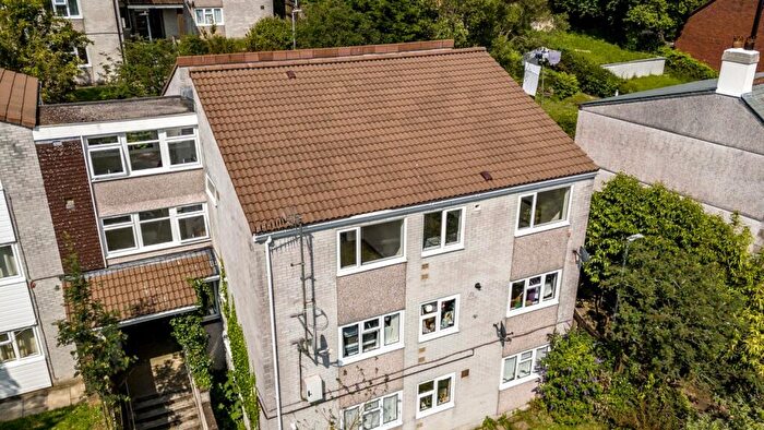 1 Bedroom Apartment For Sale In Wallace Road, Bodmin, Cornwall, PL31