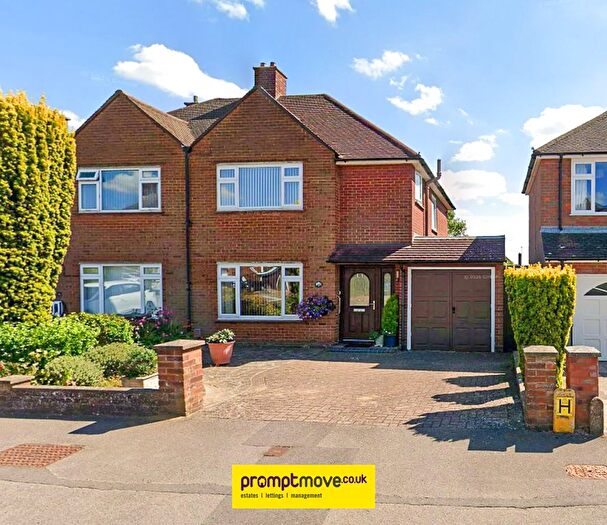 3 Bedroom Property To Rent In Egdon Drive, Luton, LU2