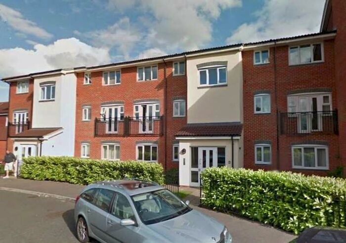 2 Bedroom Property To Rent In Kiln Way Dunstable, Dunstable, LU5