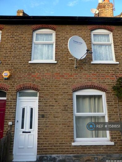3 Bedroom Terraced House To Rent In Burlington Road, New Malden, KT3