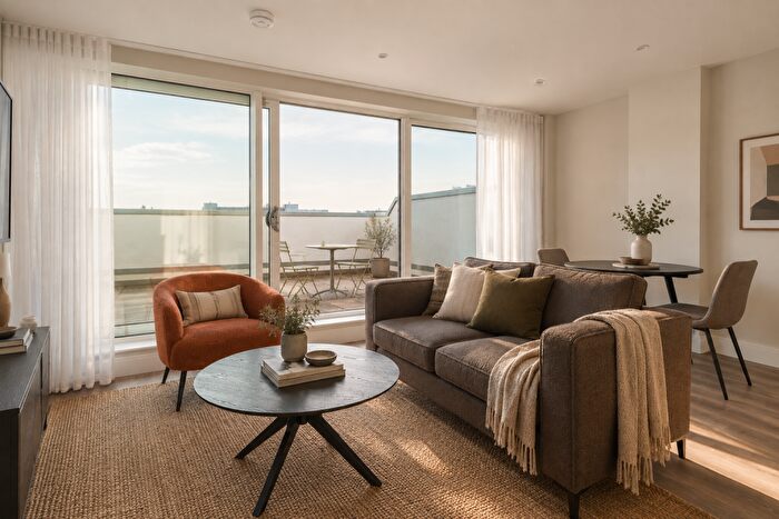 1 Bedroom Duplex To Rent In Neptune Wharf, London, SE8