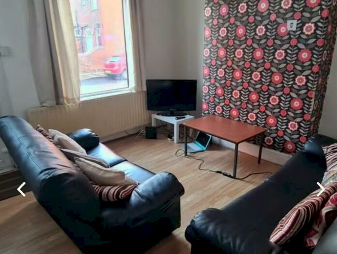 4 Bedroom Terraced House To Rent In Harold Grove, Leeds, West Yorkshire, LS6