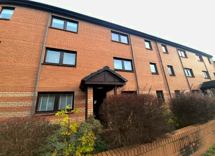 2 Bedroom Flat To Rent In Neilston Road, Paisley, Renfrewshire, PA2
