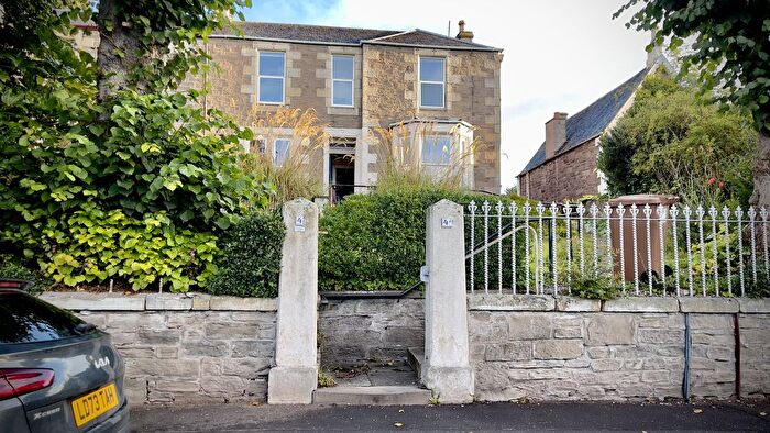 3 Bedroom Flat For Sale In Albany Terrace, Dundee, DD3