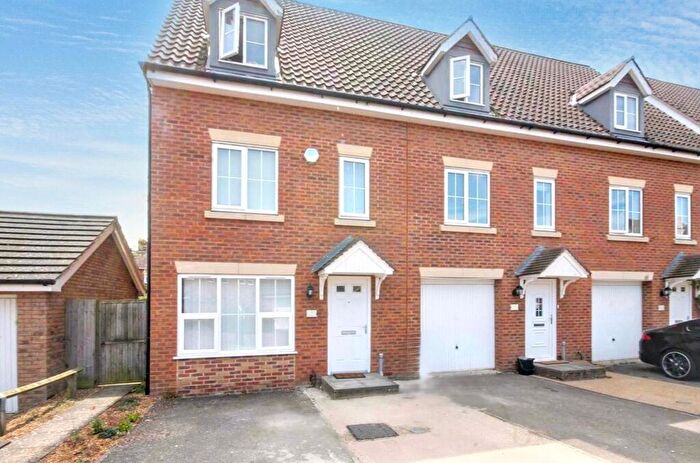 4 Bedroom Town House For Sale In Whistefish Court, NR5