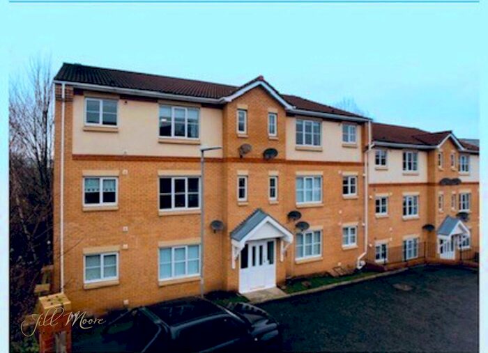 2 Bedroom Flat To Rent In Rosebud Close, Swalwell, Newcastle Upon Tyne, NE16