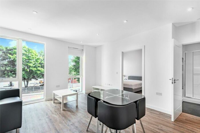 1 Bedroom Apartment To Rent In Kings Road, Reading, RG1