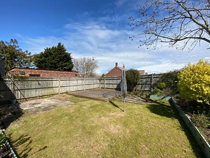 2 Bedroom Flat To Rent In Farmlands Way Polegate, BN26