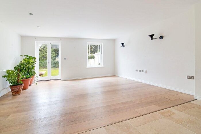 4 Bedroom Semi-Detached House To Rent In Highfield Road, Edgbaston, Birmingham, B15