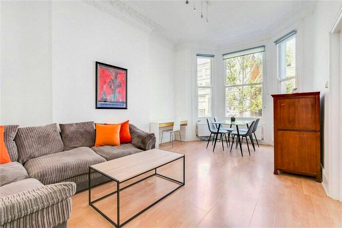 2 Bedroom Flat To Rent In Philbeach Gardens, Earls Court, London, SW5