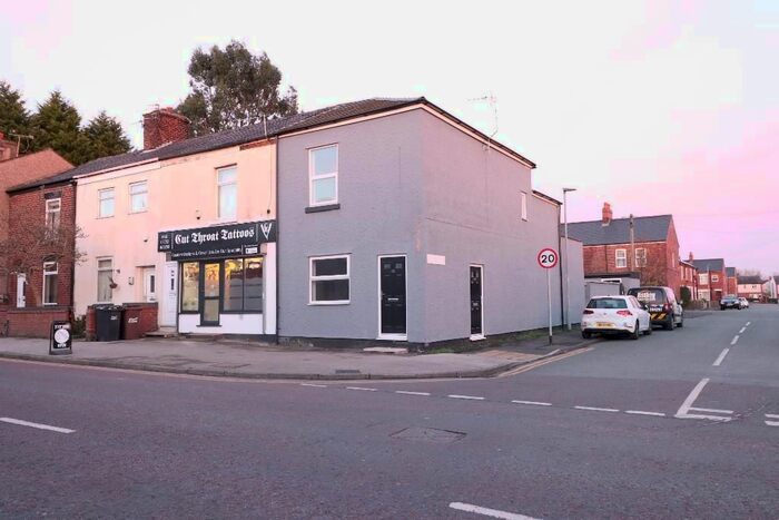 1 Bedroom Flat To Rent In Warrington Road, Leigh, WN7