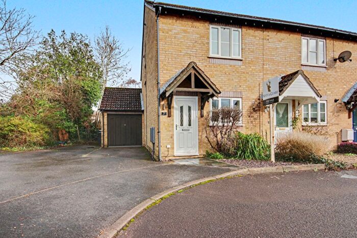 2 Bedroom End Of Terrace House For Sale In Chase Farm Close, Waltham Chase, SO32