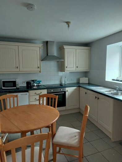 2 Bedroom Flat To Rent In Knightsbridge Court, Nottingham Road, Ripley, DE5