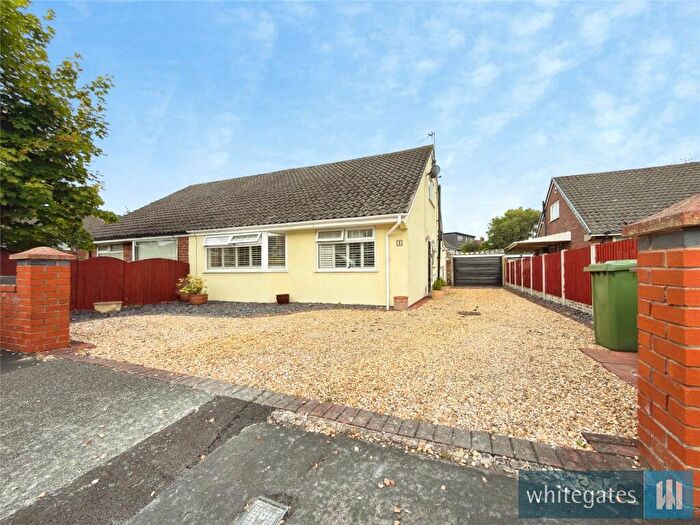 4 Bedroom Bungalow For Sale In Rydal Close, Aintree, Liverpool, Merseyside, L10