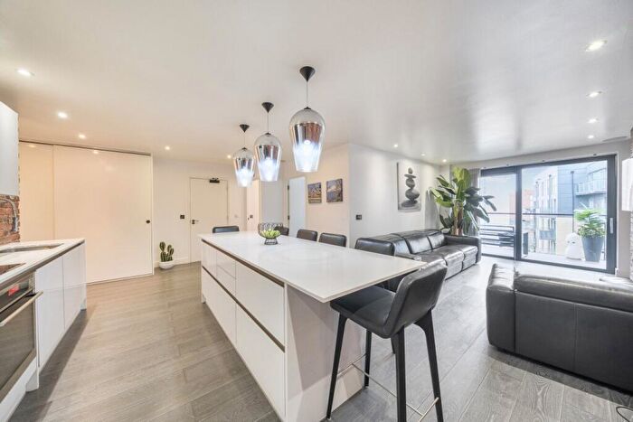 2 Bedroom Property For Sale In Hotspur Street, London, SE11