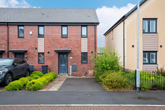 2 Bedroom End Of Terrace House For Sale In Stryd Boyd, Old St. Mellons, CF3