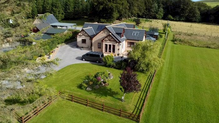 6 Bedroom Detached House For Sale In Ach Na Darroch, Muir Of Fowlis, Alford., AB33