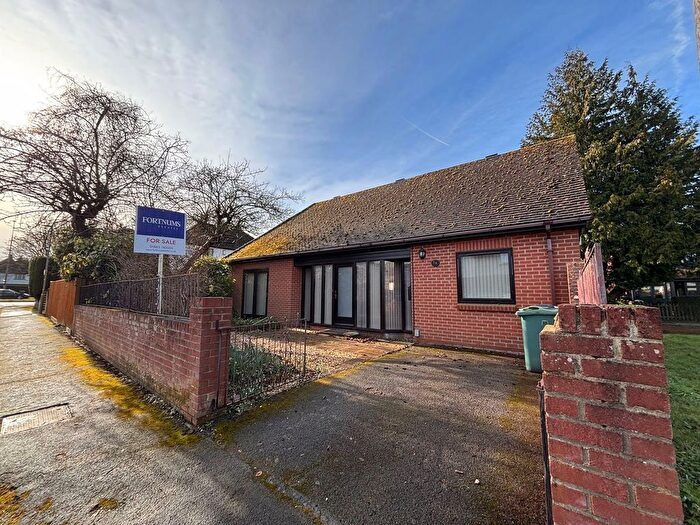 2 Bedroom Detached House For Sale In Rothafield Road, North Oxford, OX2