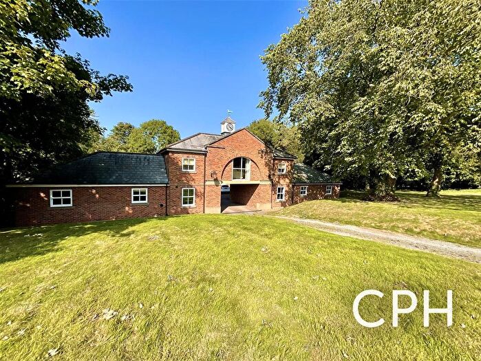 6 Bedroom Country House For Sale In Folkton, Scarborough, YO11