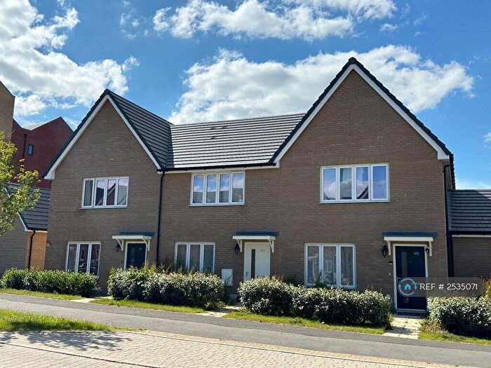 3 Bedroom End Of Terrace House To Rent In Priestley Drive, Milton Keynes, MK4