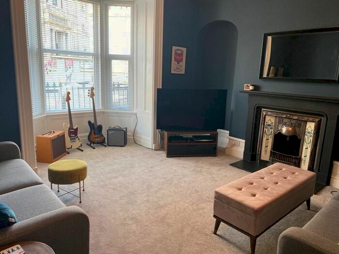 1 Bedroom Flat To Rent In Holburn Street, City Centre, Aberdeen, AB10