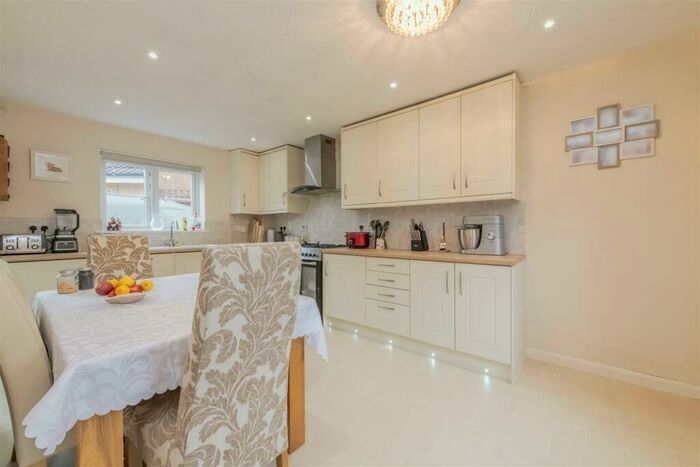 3 Bedroom Semi-Detached House For Sale In Yateley Drive, Barton Seagrave, NN15