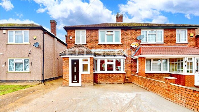 3 Bedroom End Terrace House To Rent In Warley Road, Hayes, UB4