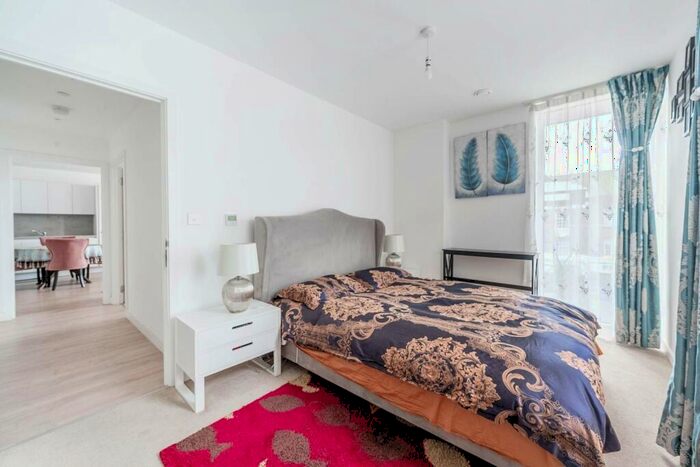 2 Bedroom Flat For Sale In College Road, Harrow, HA1