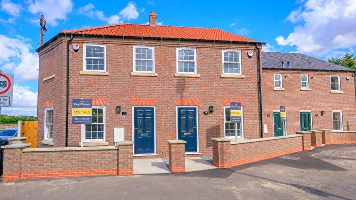 2 Bedroom Terraced House For Sale In Lynn Road, Wisbech, Cambs, PE13