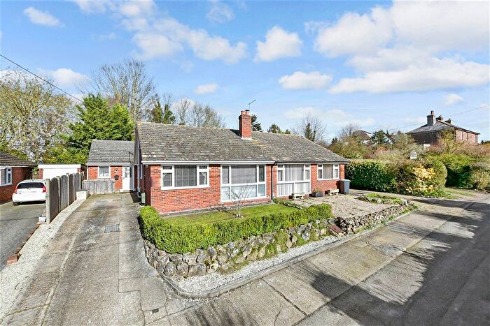 3 Bedroom Bungalow For Sale In Out Elmstead Lane, Barham, Canterbury, Kent, CT4