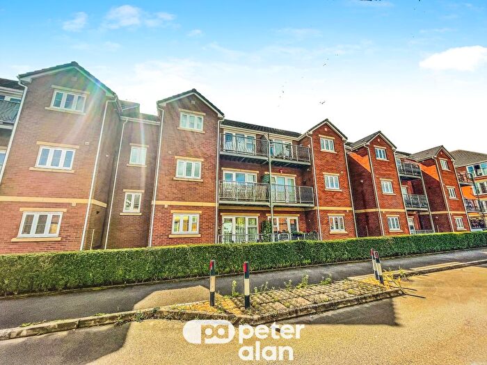 2 Bedroom Flat To Rent In Tatham Road, Llanishen, Cardiff, CF14