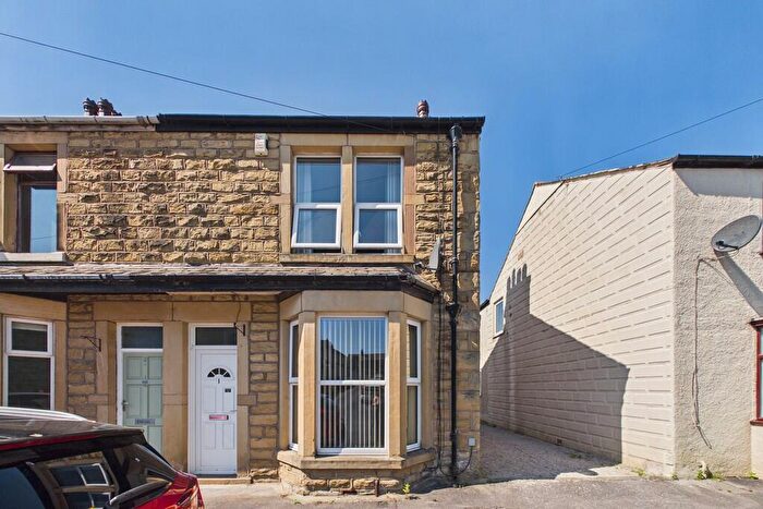 3 Bedroom End Of Terrace House For Sale In Alexandra Road, Carnforth, LA5