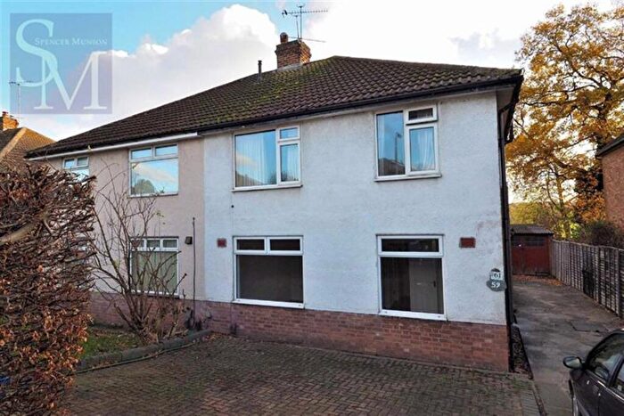2 Bedroom Maisonette To Rent In River Way, Loughton, IG10