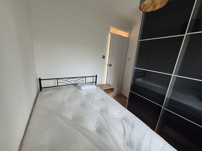 2 Bedroom Flat To Rent In Ealing Village, Ealing, London, W5