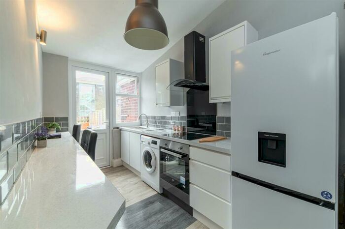 3 Bedroom Terraced House To Rent In Copland Terrace, Shieldfield, Newcastle Upon Tyne, NE2