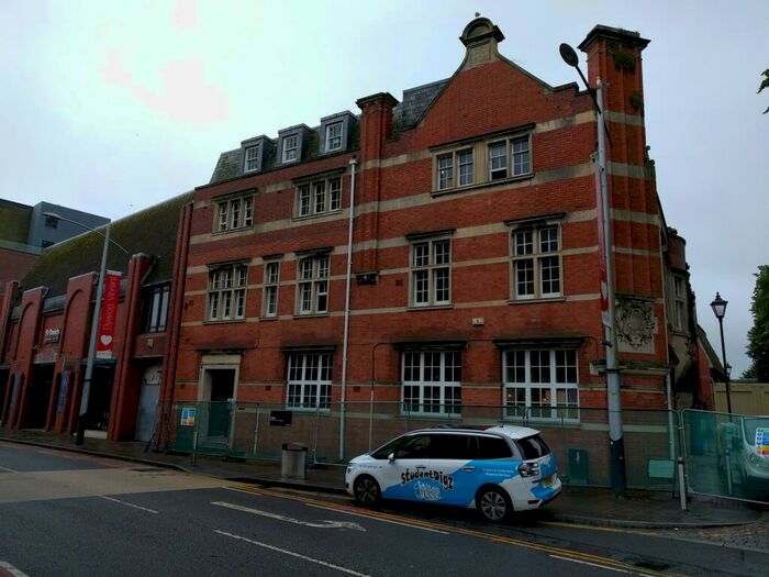 Studio To Rent In St Mary`s Square, City Centre, Swansea, SA1