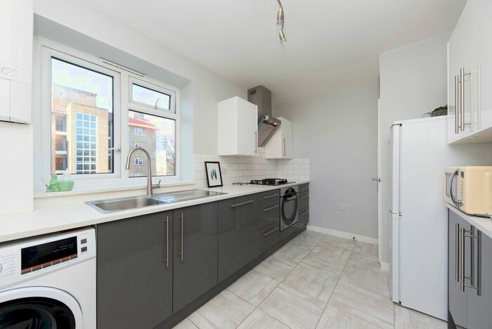 2 Bedroom Flat To Rent In Chobham Gardens, London SW19