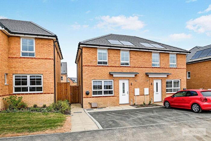 3 Bedroom Property To Rent In Evelina Way, Sittingbourne, ME10