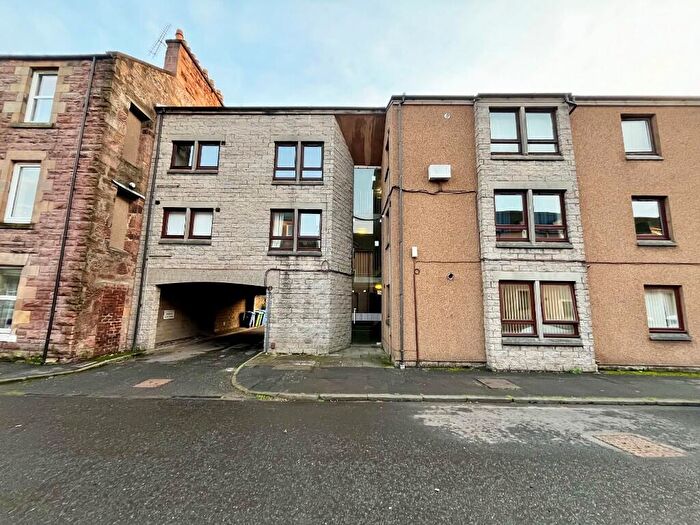 2 Bedroom Flat For Sale In James Street, Stirling, Stirlingshire, FK8