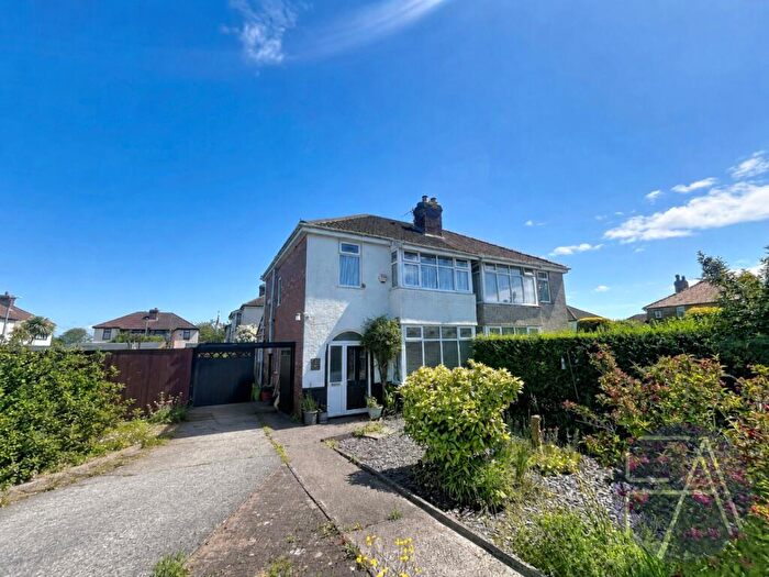 3 Bedroom Semi Detached House For Sale In Guildford Road, Southport, Merseyside, PR8
